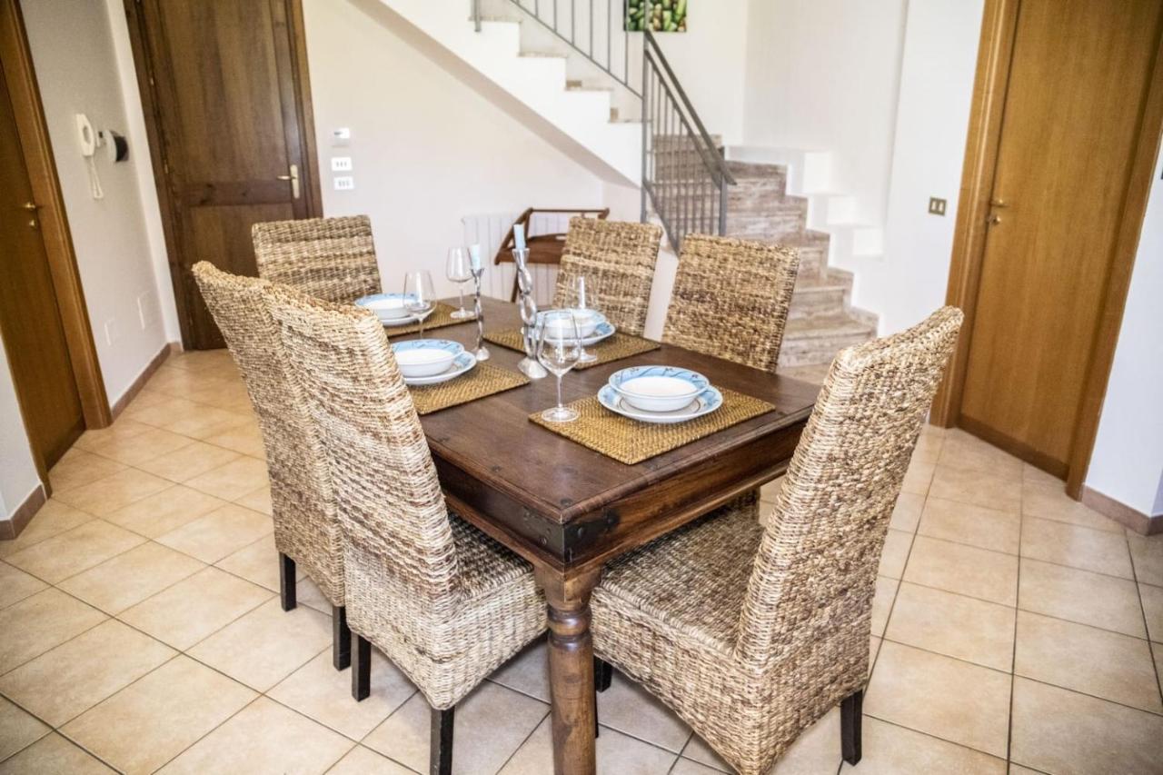 Dimora Fanale, Villa Esclusiva Con Piscina Privata - Fanale Rentals อัลตาวิลลา มิลิเชีย ภายนอก รูปภาพ