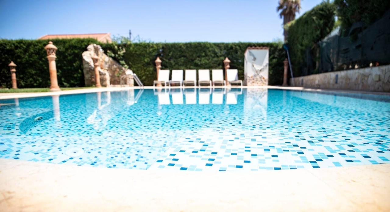 Dimora Fanale, Villa Esclusiva Con Piscina Privata - Fanale Rentals อัลตาวิลลา มิลิเชีย ภายนอก รูปภาพ