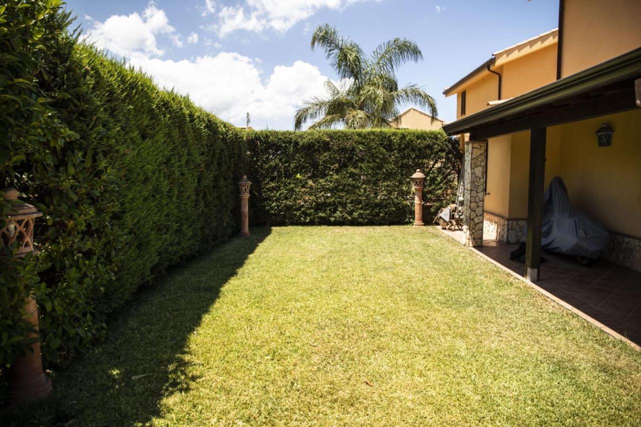Dimora Fanale, Villa Esclusiva Con Piscina Privata - Fanale Rentals อัลตาวิลลา มิลิเชีย ภายนอก รูปภาพ