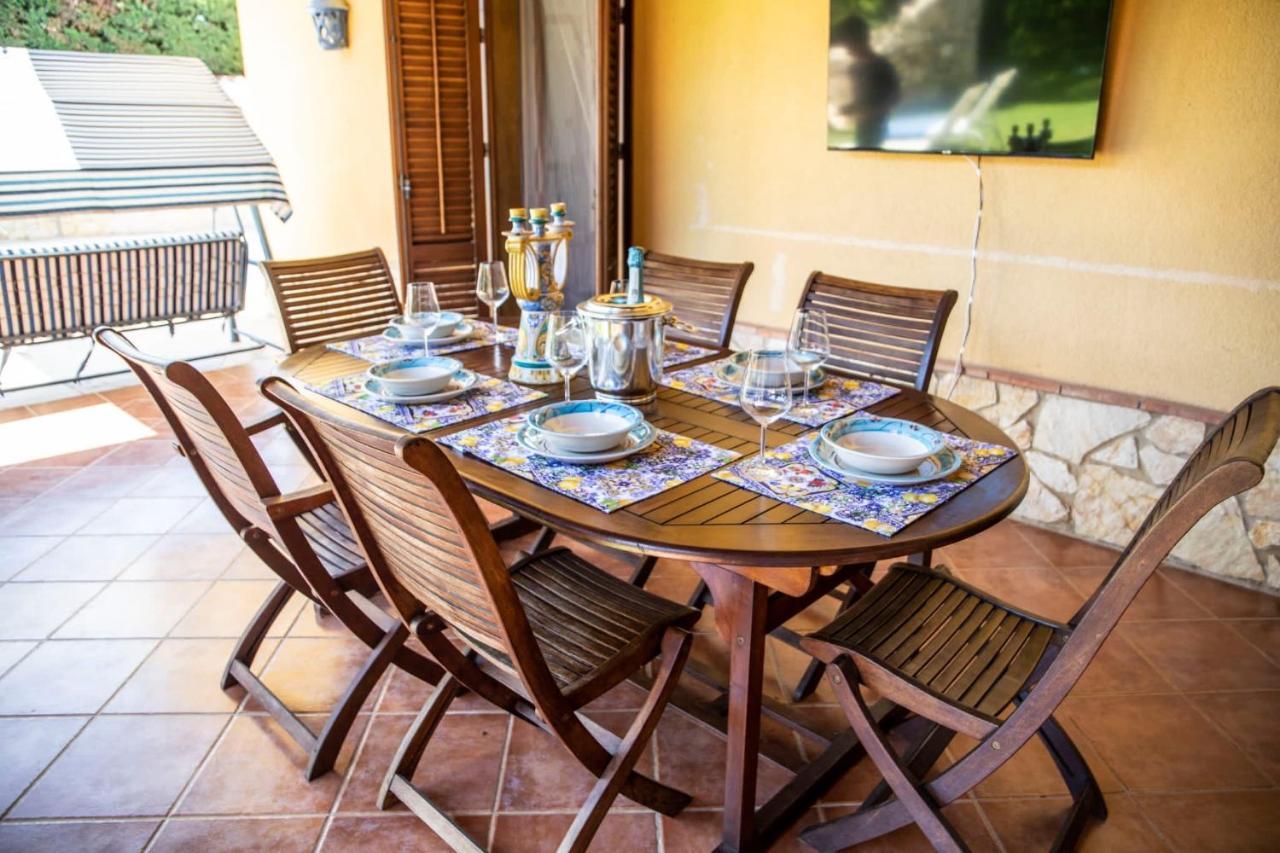 Dimora Fanale, Villa Esclusiva Con Piscina Privata - Fanale Rentals อัลตาวิลลา มิลิเชีย ภายนอก รูปภาพ